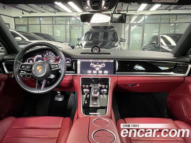 Porsche Panamera 2021 — Photo 6/20