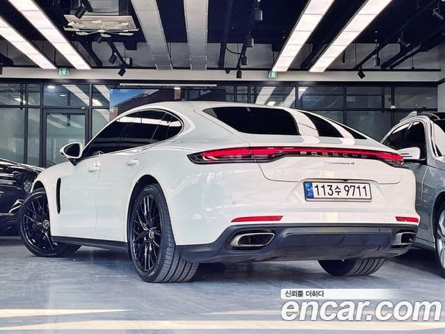 Porsche Panamera 2021 — Photo 10/20