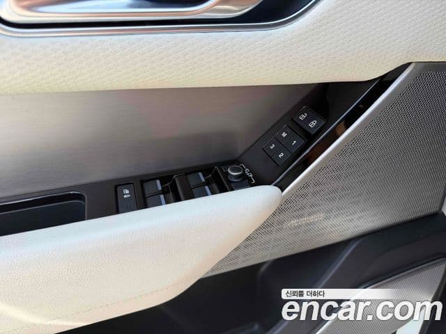 Land Rover Range Rover Velar 2021 — Şəkil 13/20