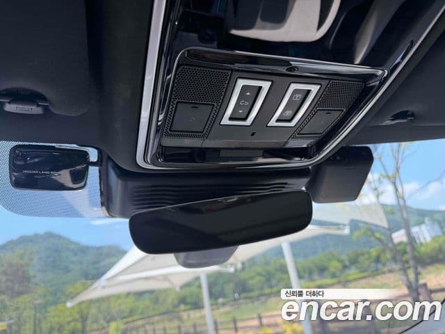 Land Rover Range Rover Velar 2021 — Şəkil 9/20