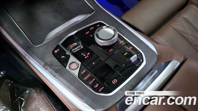 BMW X5 2023 — ფოტო 17/20