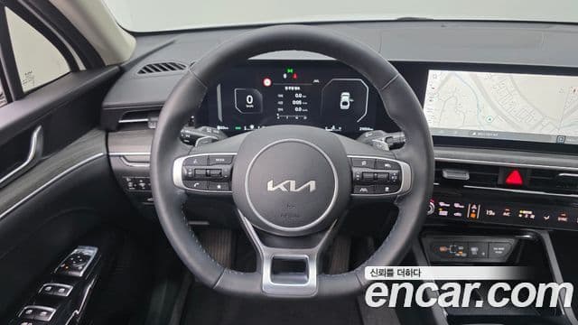 Kia K5 2024 — ფოტო 13/20