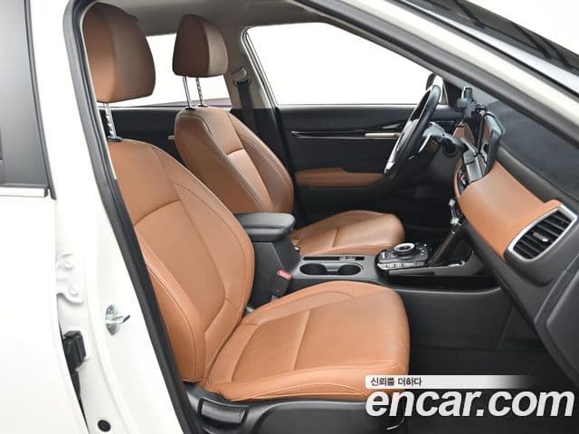 Kia Seltos 2022 — Şəkil 9/20