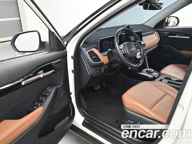 Kia Seltos 2022 — Şəkil 10/20