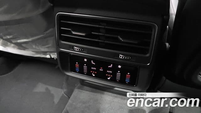 Audi Q7 2026 — Photo 24/36