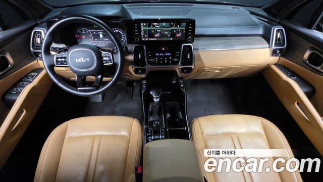 Kia Sorento 2023 — ფოტო 7/20