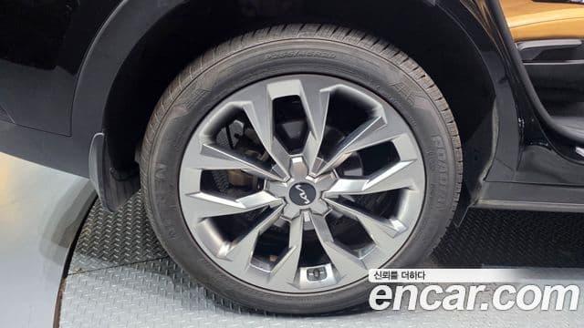 Kia Sorento 2023 — Photo 20/37