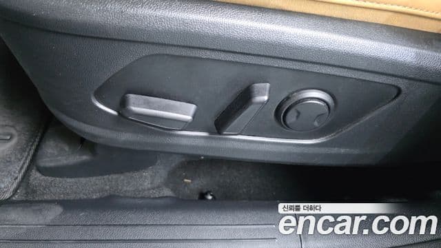 Kia Sorento 2023 — Photo 15/37