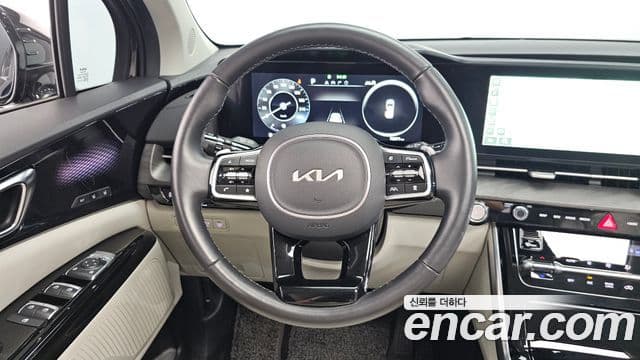Kia Carnival 2023 — Şəkil 12/20