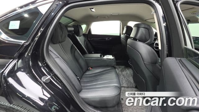Genesis G80 2022 — Şəkil 7/33