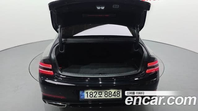 Genesis G80 2022 — Şəkil 2/33