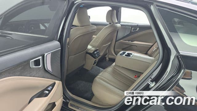 Kia K8 2024 — Şəkil 12/20
