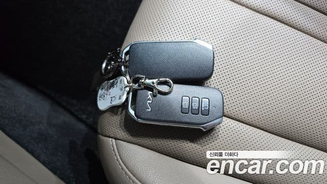 Kia K8 2024 — Şəkil 16/20