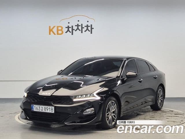 Kia K5 2022 — ფოტო 10/18
