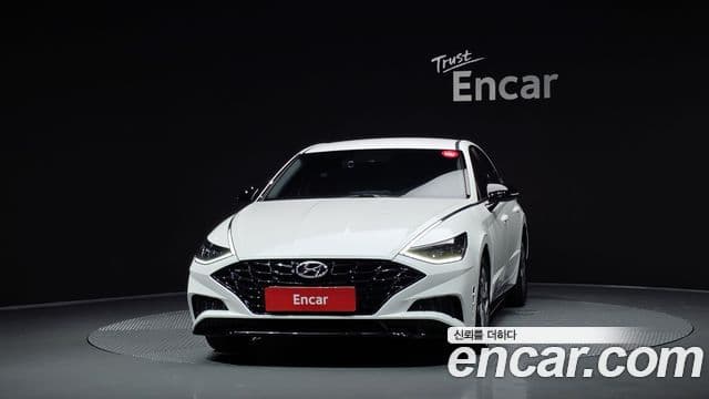Hyundai Sonata 2022 — ფოტო 3/20