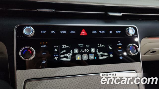 Genesis GV80 2025 — Photo 31/36