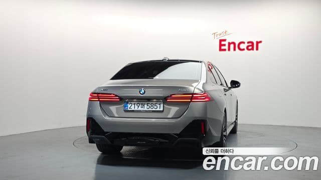 BMW 5 Series 2025 — Şəkil 4/20