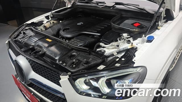 Mercedes-Benz GLE-Class 2021 — Şəkil 6/20