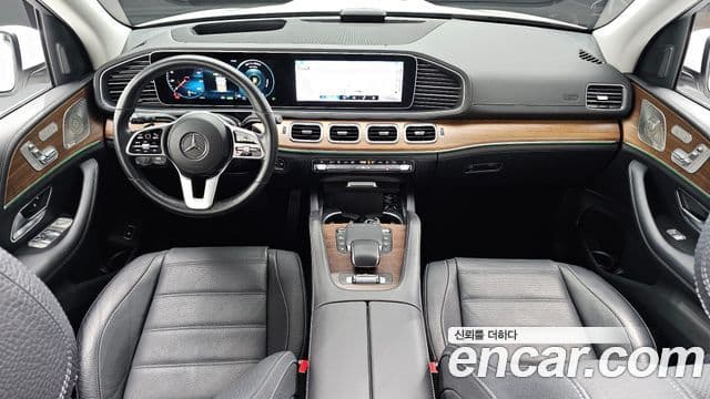 Mercedes-Benz GLE-Class 2021 — Şəkil 7/20