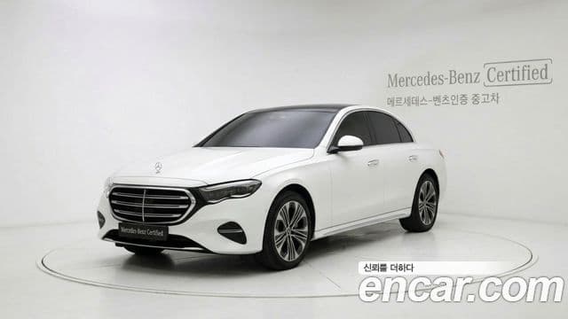Mercedes-Benz E-Class 2025 — Şəkil 10/12