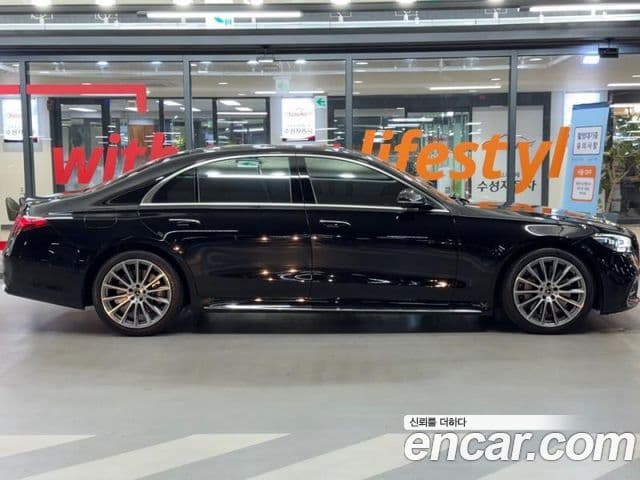 Mercedes-Benz S-Class 2022 — ფოტო 2/20