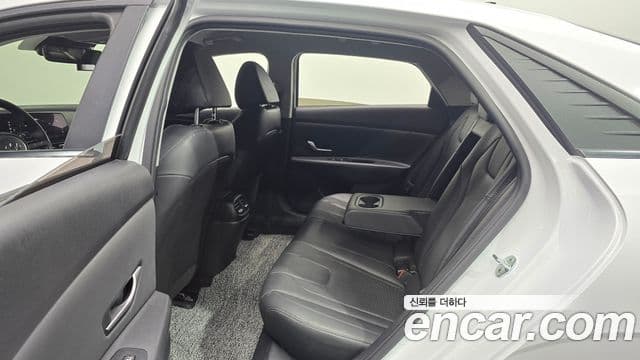 Hyundai Avante 2020 — ფოტო 11/20