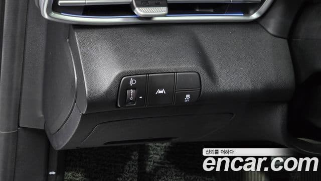 Hyundai Avante 2020 — ფოტო 13/20