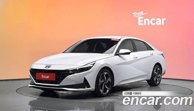 Hyundai Avante 2020 — ფოტო 1/20