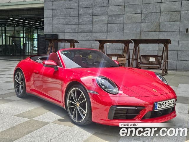 Porsche 911 2023 — ფოტო 4/20