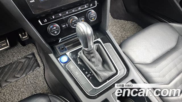 Volkswagen Arteon 2019 — Şəkil 9/20