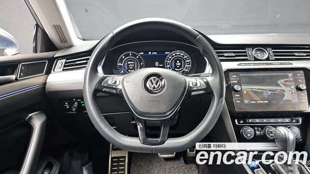 Volkswagen Arteon 2019 — Şəkil 12/20