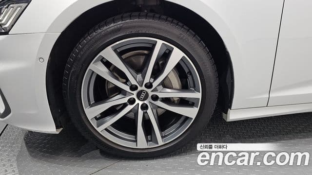 Audi A6 2023 — ფოტო 5/20