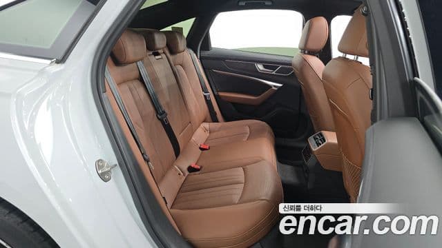Audi A6 2023 — ფოტო 11/20