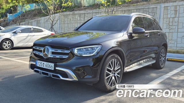Mercedes-Benz GLC-Class 2022 — Şəkil 1/17