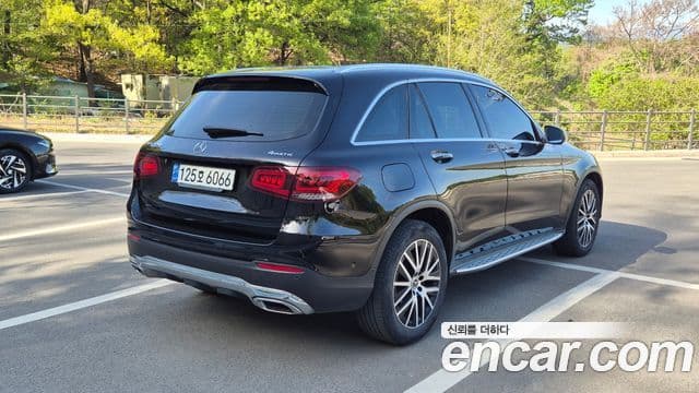 Mercedes-Benz GLC-Class 2022 — Şəkil 4/17