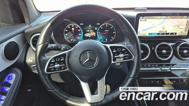 Mercedes-Benz GLC-Class 2022 — Şəkil 10/17