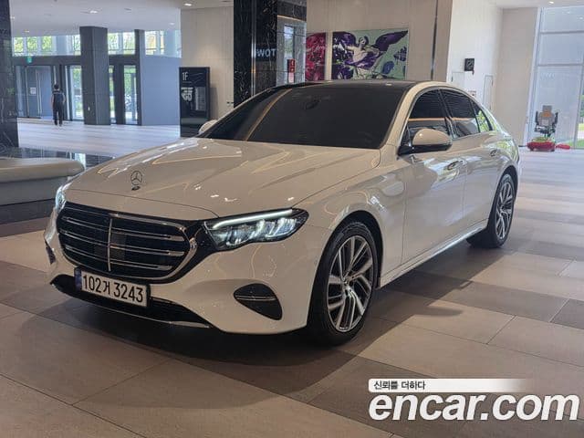 Mercedes-Benz E-Class 2024 — Şəkil 18/18
