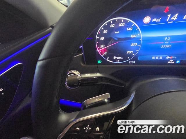 Mercedes-Benz E-Class 2024 — Şəkil 13/18