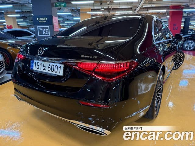 Mercedes-Benz S-Class 2021 — Photo 11/18