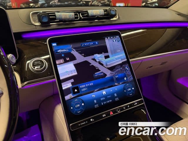 Mercedes-Benz S-Class 2021 — Photo 6/18