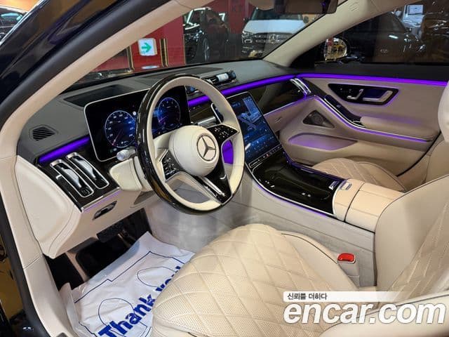 Mercedes-Benz S-Class 2021 — Photo 9/18