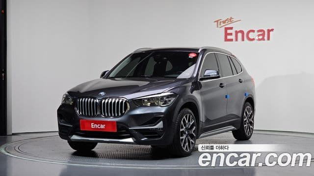BMW X1 2022 — Фото 1/20