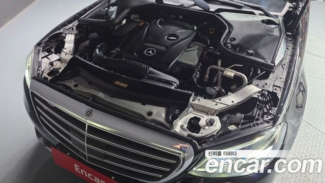 Mercedes-Benz E-Class 2020 — Şəkil 6/20