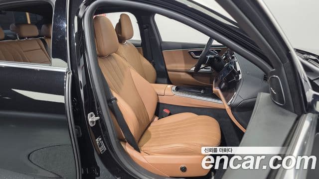 Mercedes-Benz E-Class 2025 — Şəkil 12/20