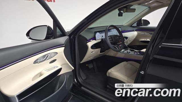 Genesis GV70 2024 — Şəkil 10/20