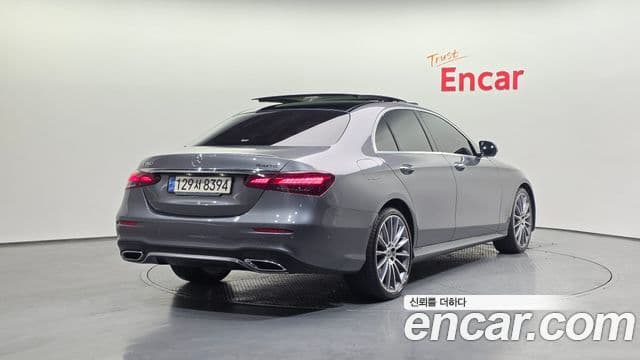 Mercedes-Benz E-Class 2022 — Şəkil 2/20