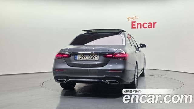 Mercedes-Benz E-Class 2022 — Şəkil 4/20