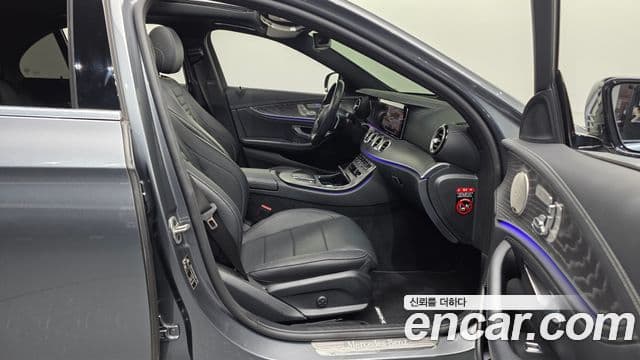 Mercedes-Benz E-Class 2022 — Şəkil 11/20