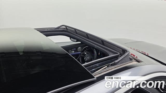 Mercedes-Benz E-Class 2022 — Şəkil 19/20