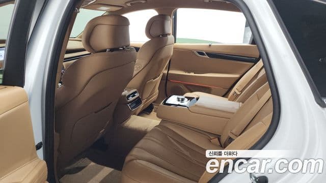 Genesis Electrified G80 2024 — фото 11 из 20